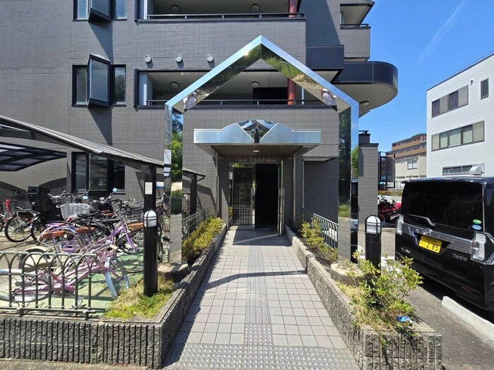 グリーンヴィレッジ吉田の物件外観写真