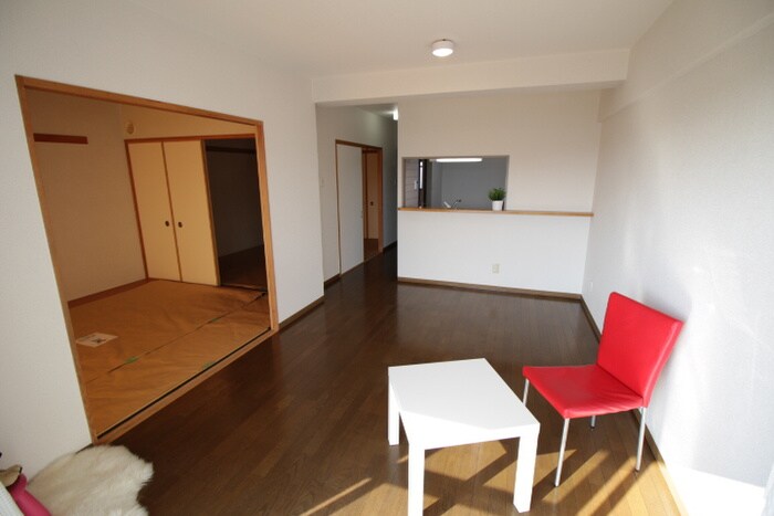 エイト貝塚の物件内観写真