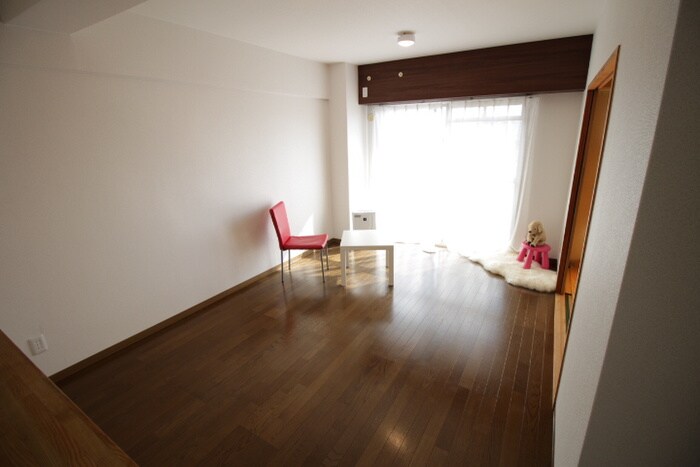 エイト貝塚の物件内観写真