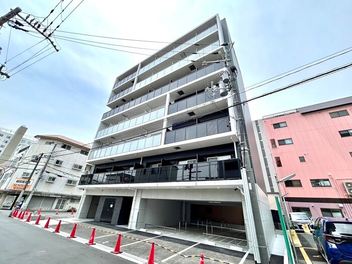 MJC大阪ラフィーネの物件外観写真