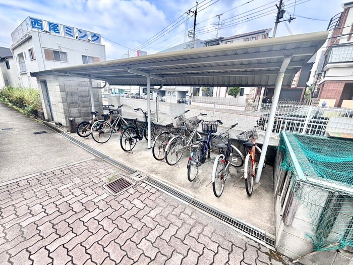 シャルマンハイツの物件外観写真