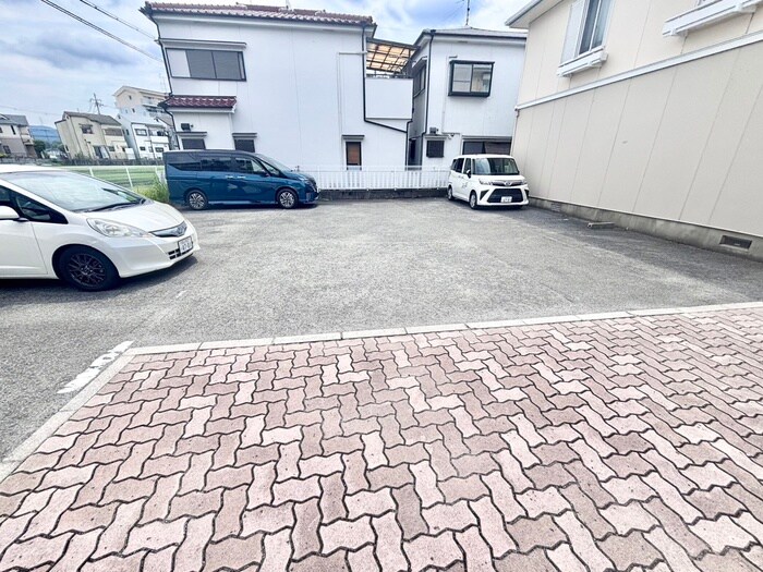 シャルマンハイツの物件外観写真