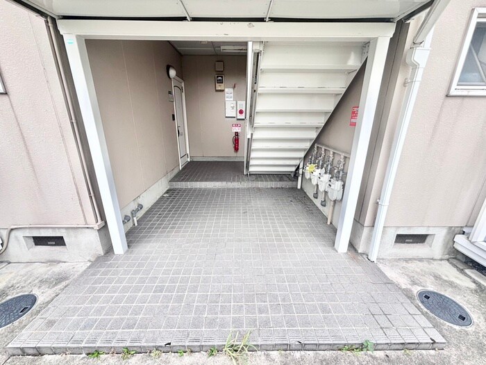 シャルマンハイツの物件外観写真