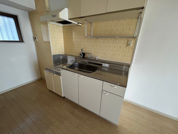 メゾン・セレステ（4Ｆ）の物件内観写真