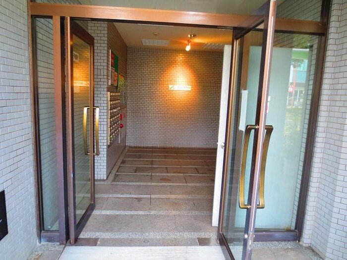 メゾン・セレステ（4Ｆ）の物件外観写真