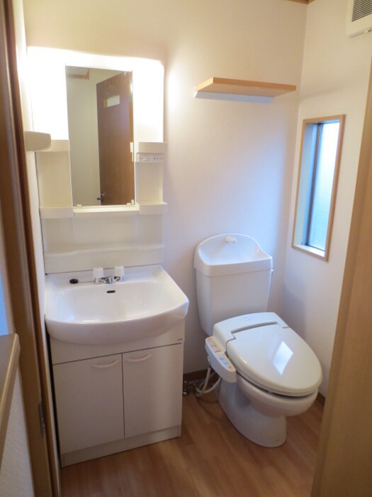 エスポワ－ル西出の物件内観写真