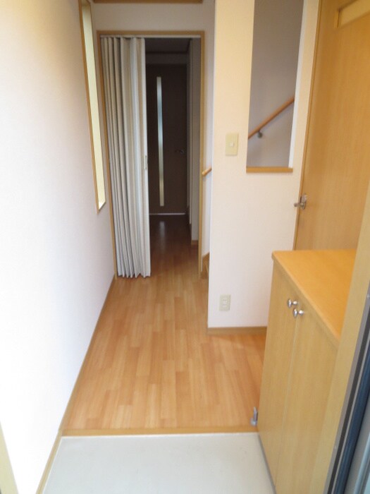 エスポワ－ル西出の物件内観写真