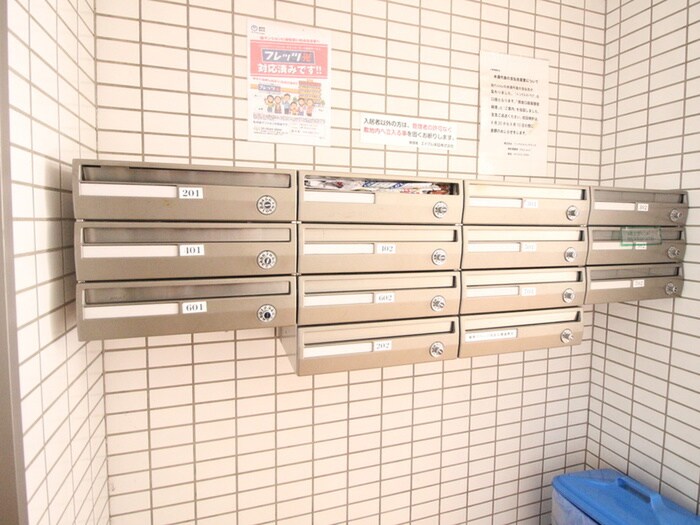 サンライズ住吉の物件外観写真