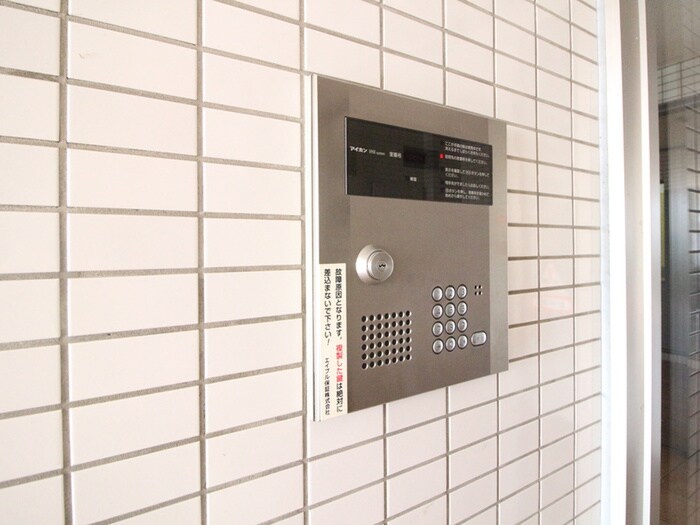 サンライズ住吉の物件外観写真