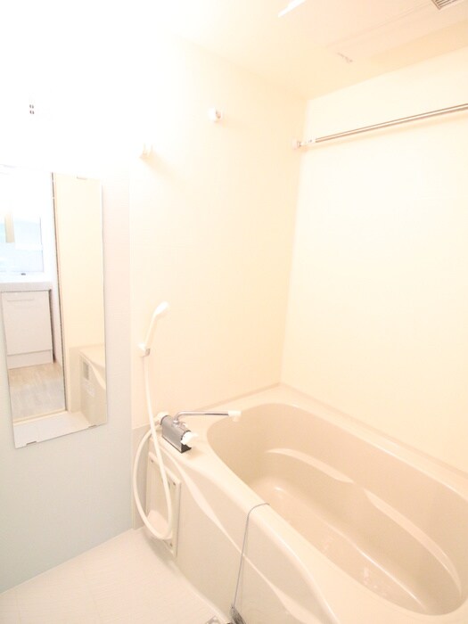 イリス長居公園の物件内観写真