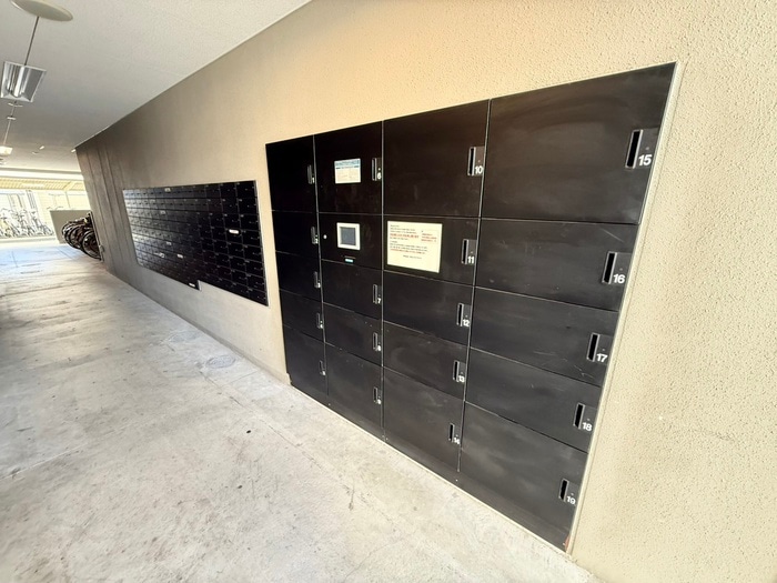 ｴｽﾘｰﾄﾞﾚｼﾞﾃﾞﾝｽ大阪WESTの物件外観写真