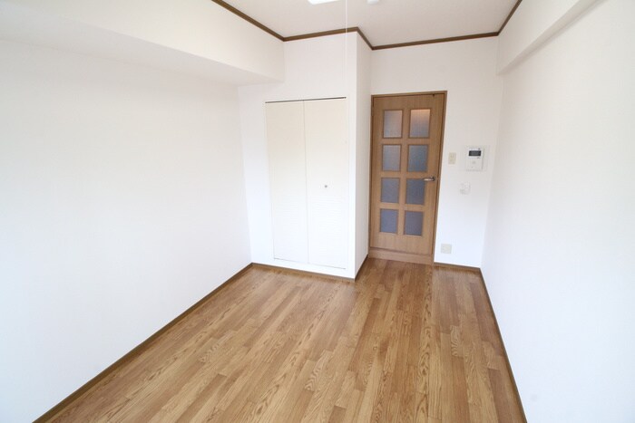 ﾉﾙﾃﾞﾝﾊｲﾑﾘﾊﾞ-ｻｲﾄﾞ天神橋A棟の物件内観写真