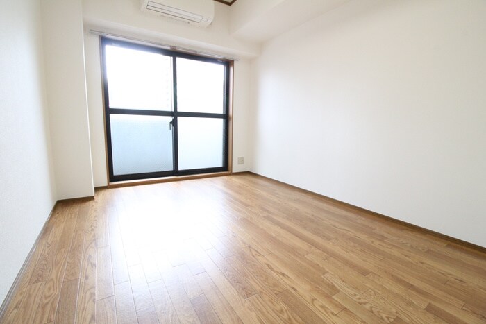 ﾉﾙﾃﾞﾝﾊｲﾑﾘﾊﾞ-ｻｲﾄﾞ天神橋A棟の物件内観写真