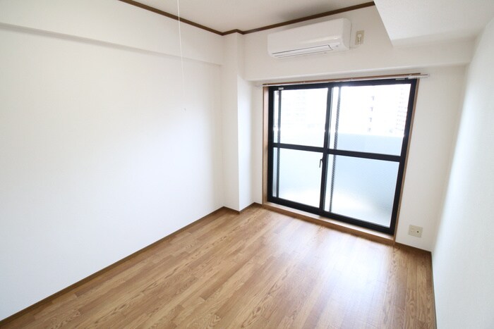 ﾉﾙﾃﾞﾝﾊｲﾑﾘﾊﾞ-ｻｲﾄﾞ天神橋A棟の物件内観写真