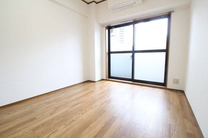 ﾉﾙﾃﾞﾝﾊｲﾑﾘﾊﾞ-ｻｲﾄﾞ天神橋A棟の物件内観写真