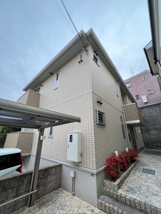 クラタス平野２の物件外観写真