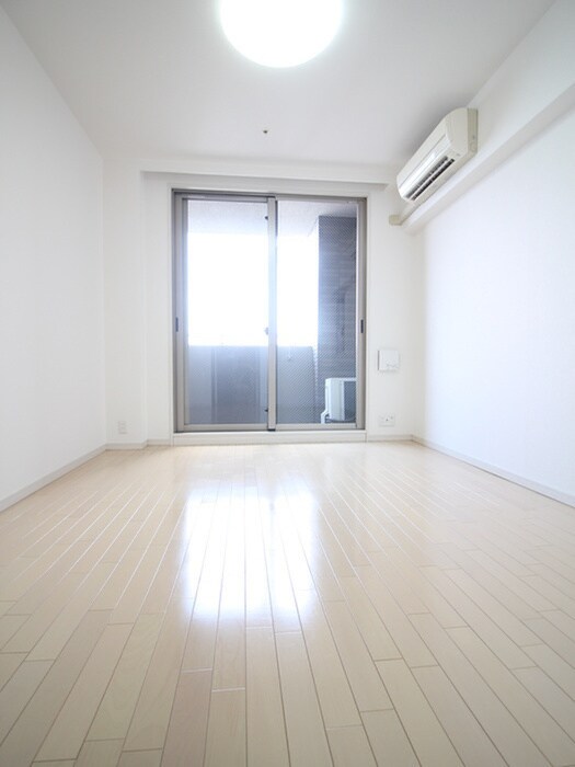 エスティメゾン京橋の物件内観写真