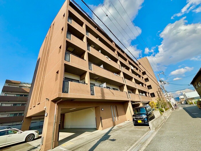 ア－バンヴィラの物件外観写真