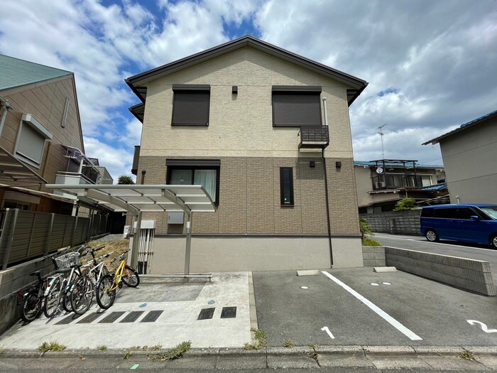 グランドヴィラ瓦町の物件外観写真