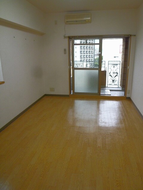 Ｗｉｎ　Ｒｏａｄ　Ｅｓａｋａの物件内観写真