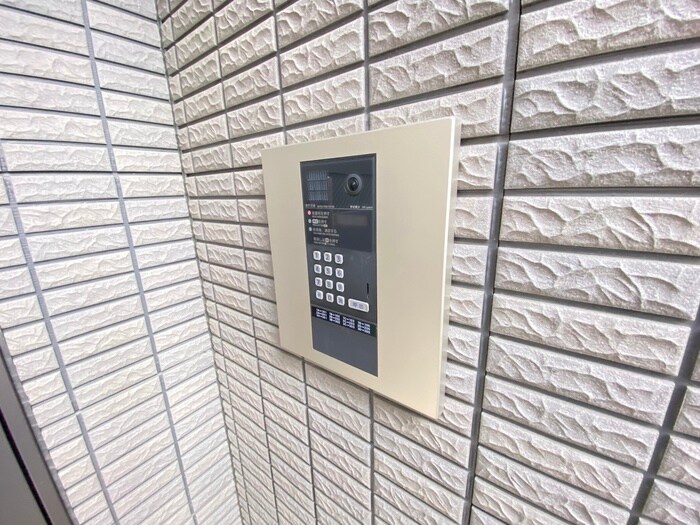 プログレーッソ西ノ京の物件外観写真