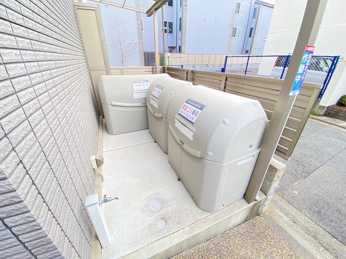 プログレーッソ西ノ京の物件外観写真