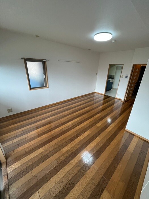 サン・グレート・ＥＳＡＫＡの物件内観写真