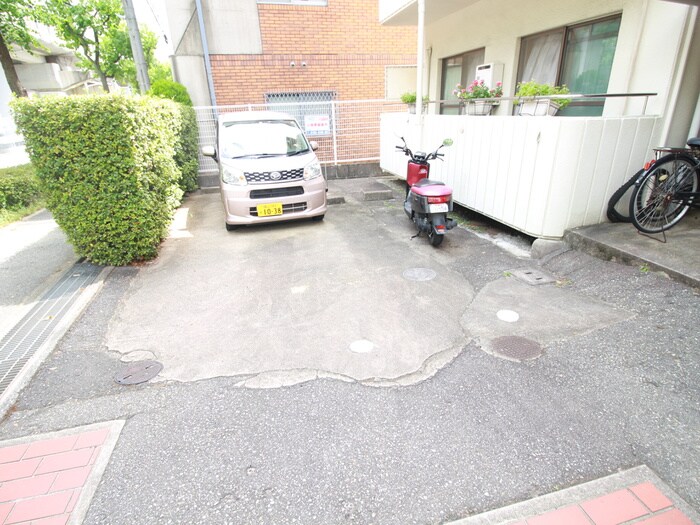 チャフル甲東の物件外観写真