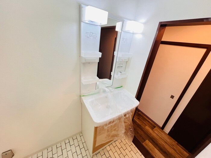 チャフル甲東の物件内観写真