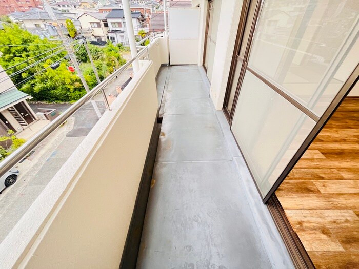 チャフル甲東の物件内観写真