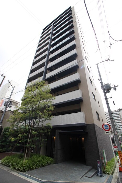 パークアクシス大阪新町の物件外観写真