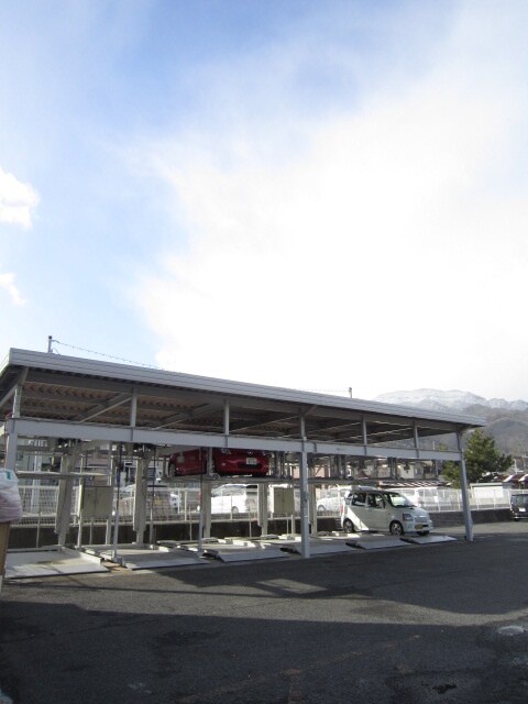 サンハイツ南志賀の物件外観写真