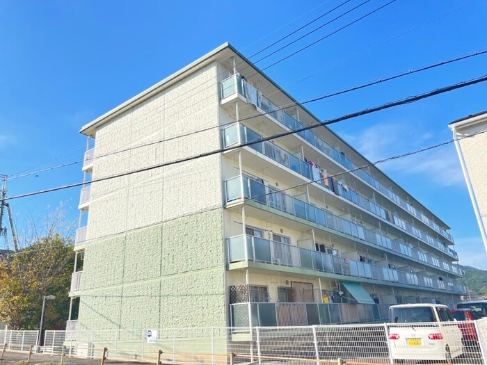 サンハイツ南志賀の物件外観写真