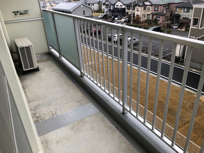 サンハイツ南志賀の物件内観写真