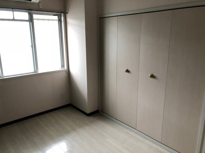 サンハイツ南志賀の物件内観写真