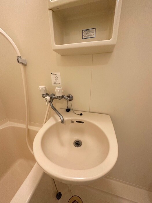 パインフｨールド御池の物件内観写真