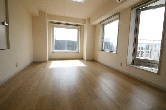 パインフｨールド御池の物件内観写真