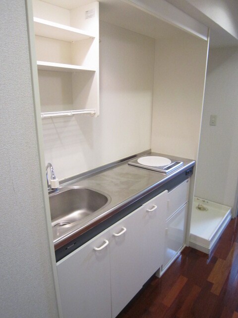 パインフｨールド御池の物件内観写真