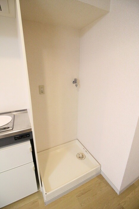 パインフｨールド御池の物件内観写真