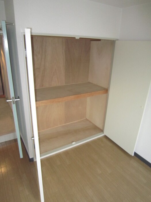 リバ－サイド高野の物件内観写真