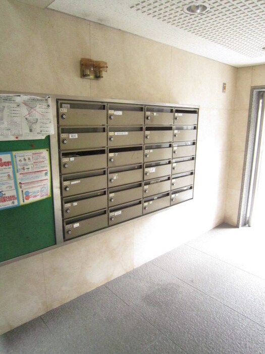 聖護院谷口マンションの物件外観写真