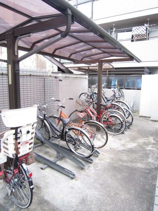 聖護院谷口マンションの物件外観写真