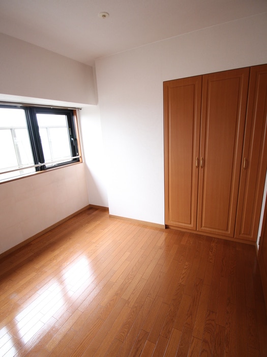 セラフ豊中向丘壱番館（702）の物件内観写真