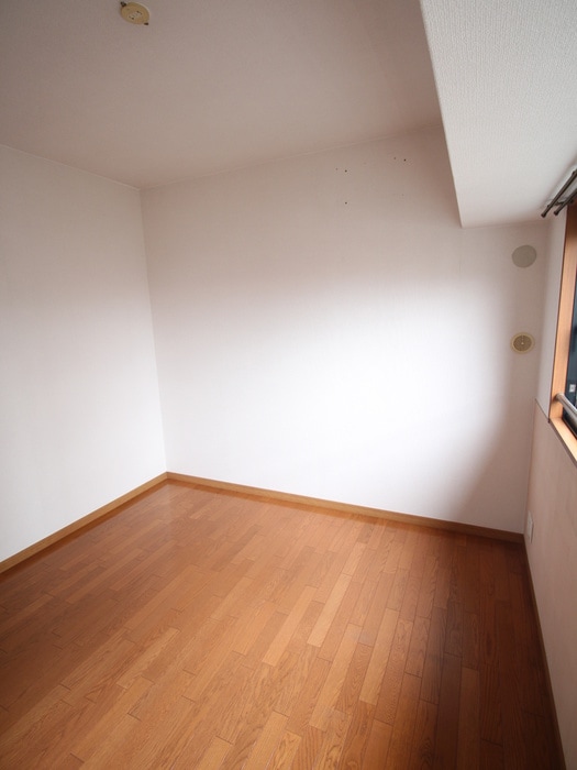 セラフ豊中向丘壱番館（702）の物件内観写真