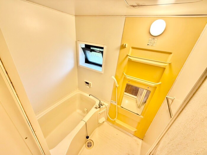 ハウゼ・ノインの物件内観写真