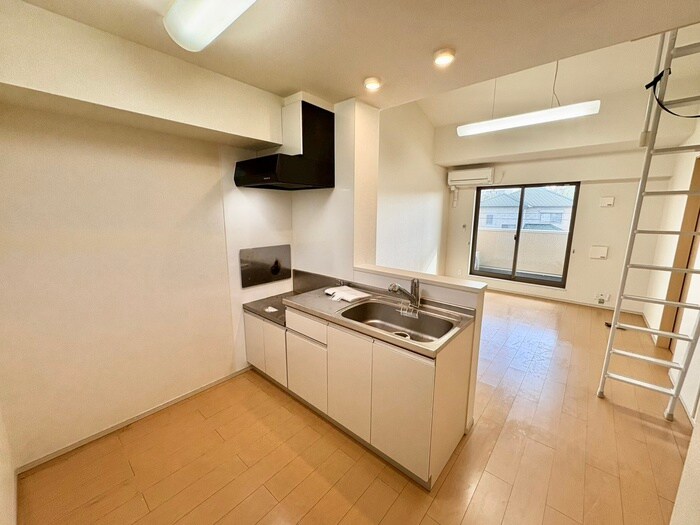 クレモンティーヌCの物件内観写真