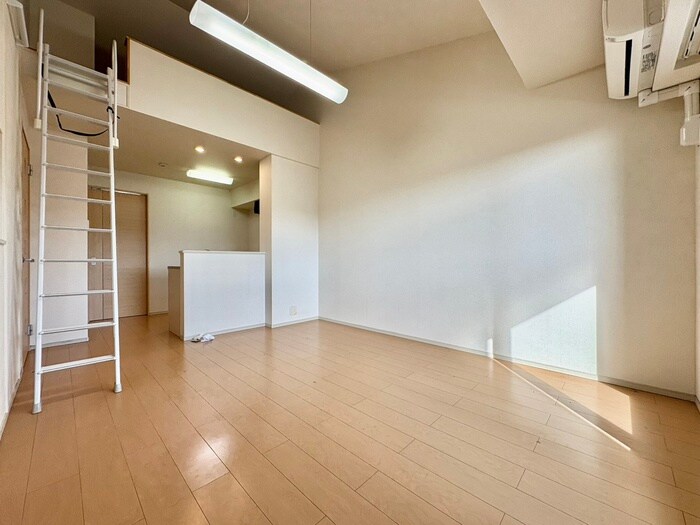 クレモンティーヌCの物件内観写真