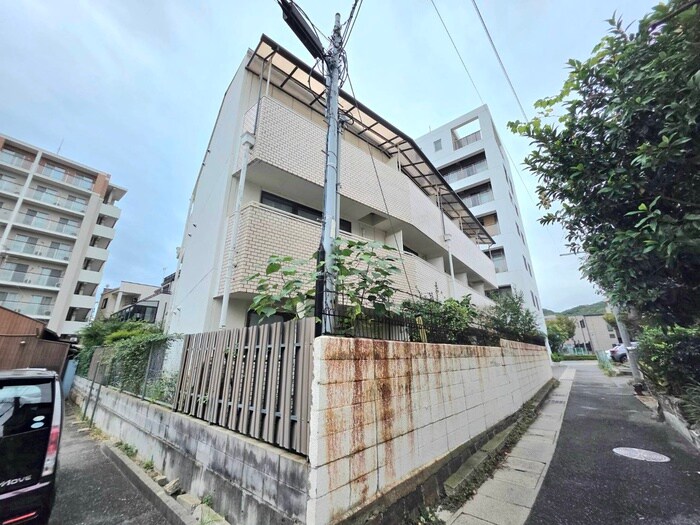 スマ扇コーポの物件外観写真