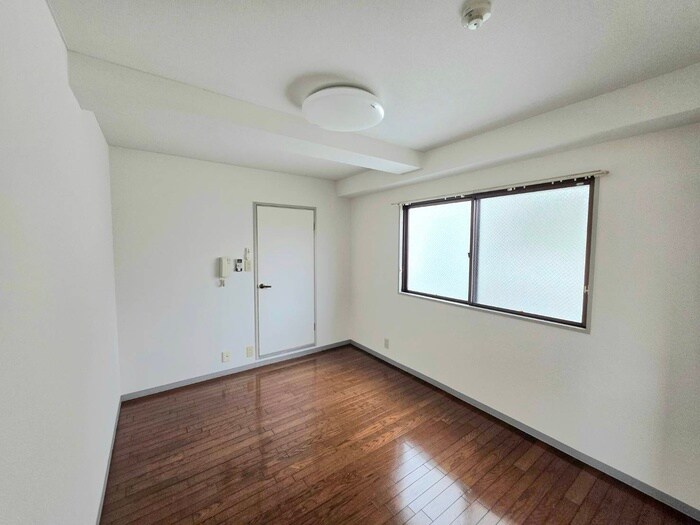 スマ扇コーポの物件内観写真