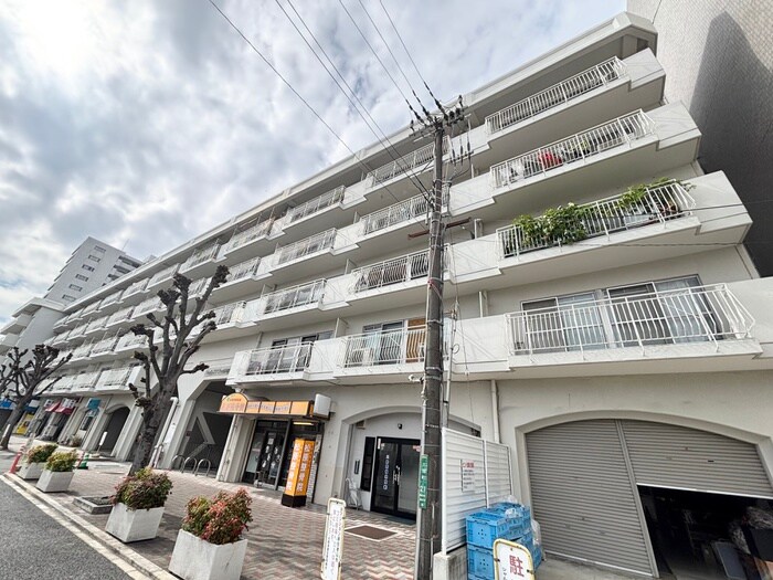 ｼｬﾙﾏﾝｺｰﾎﾟ摂津富田（528）の物件外観写真